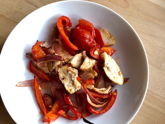 Air Fryer Roasted Red Pepper, Chorizo, Red Onion and Tomatoes with Chicken 