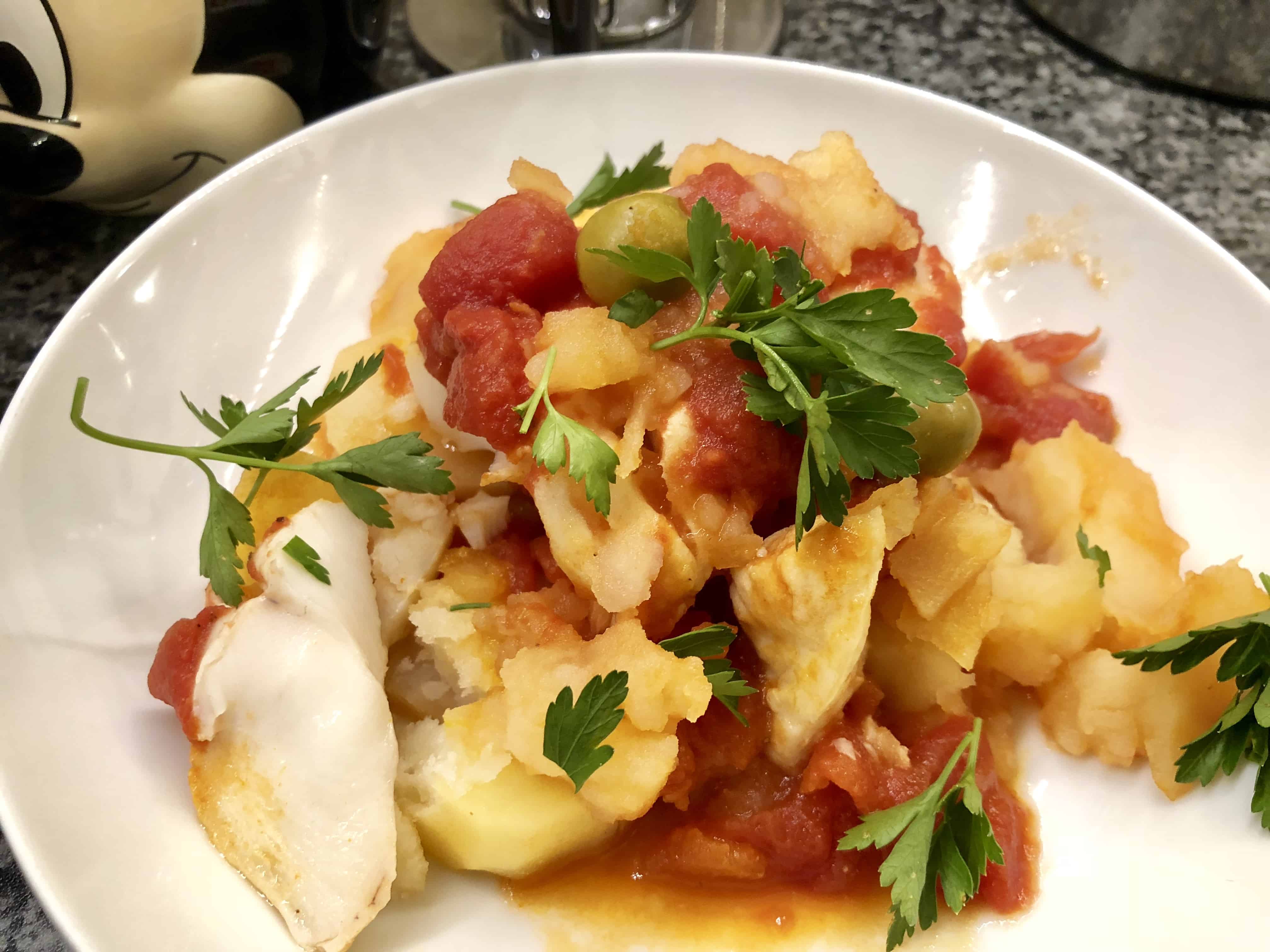https://www.feistytapas.com/wp-content/uploads/2019/07/Instant-Pot-Fish-and-Potatoes-in-Tomato-Sauce-with-Olives-.jpg