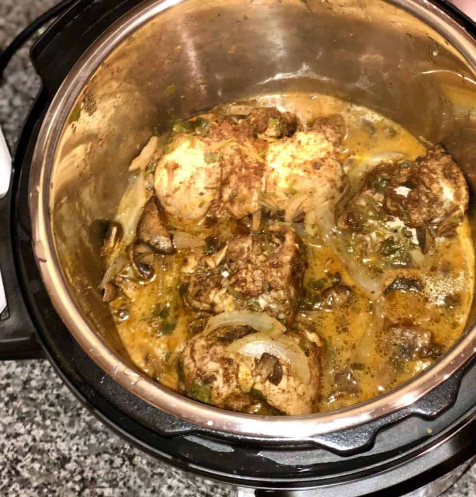 Instant Pot Baharat Chicken recipe by Feisty Tapas - cooked with mushrooms and onions