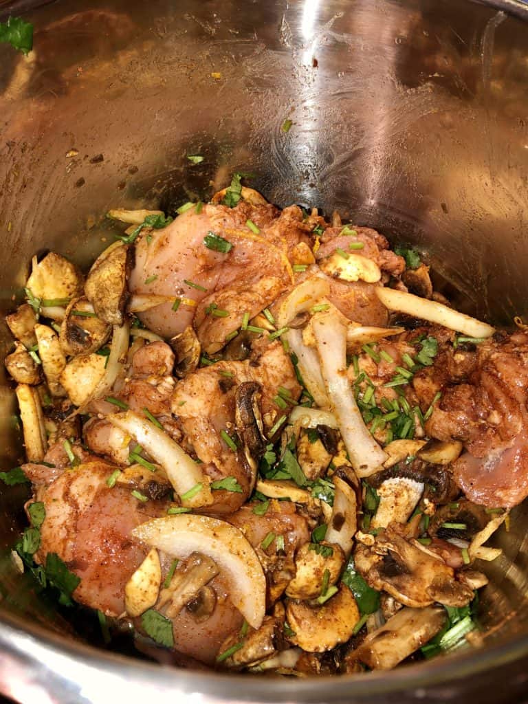 Instant Pot Baharat Chicken recipe by Feisty Tapas - version with mushrooms 