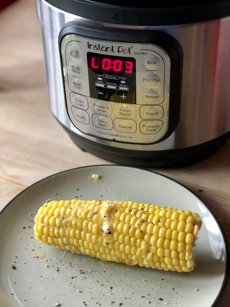 Instant Pot Corn on the Cob recipe for beginners by Feisty Tapas 