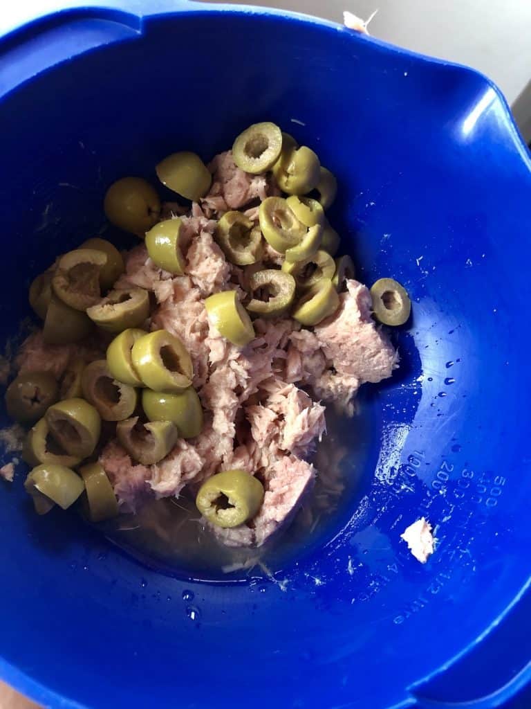 Tuna and olives to pressure cook tuna cannelloni in the Instant Pot 