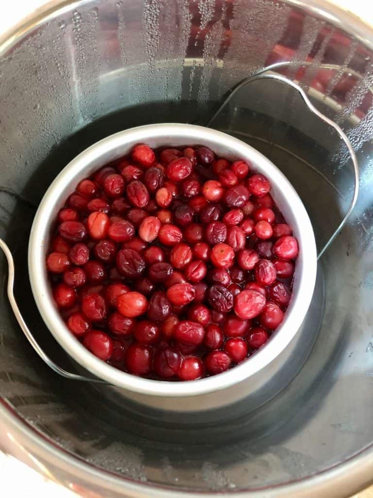 How to pressure cook Cranberry Sauce (with Instant Pot instructions) - in metal PIP bowl